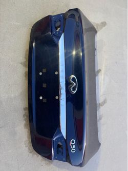 Infiniti Q50 TRUNK