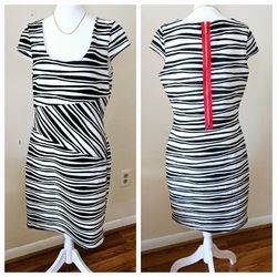 Size 12 Frank Lyman Design Black and White Asymmetrical Wavy Striped Short Sleeved Cap Sleeve Dress with Red/Gold Back Zipper. Womens Ladies Girls Wor