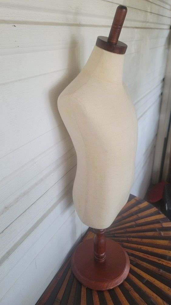 child mannequin