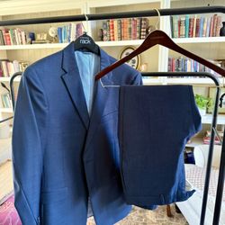 Men’s Suit