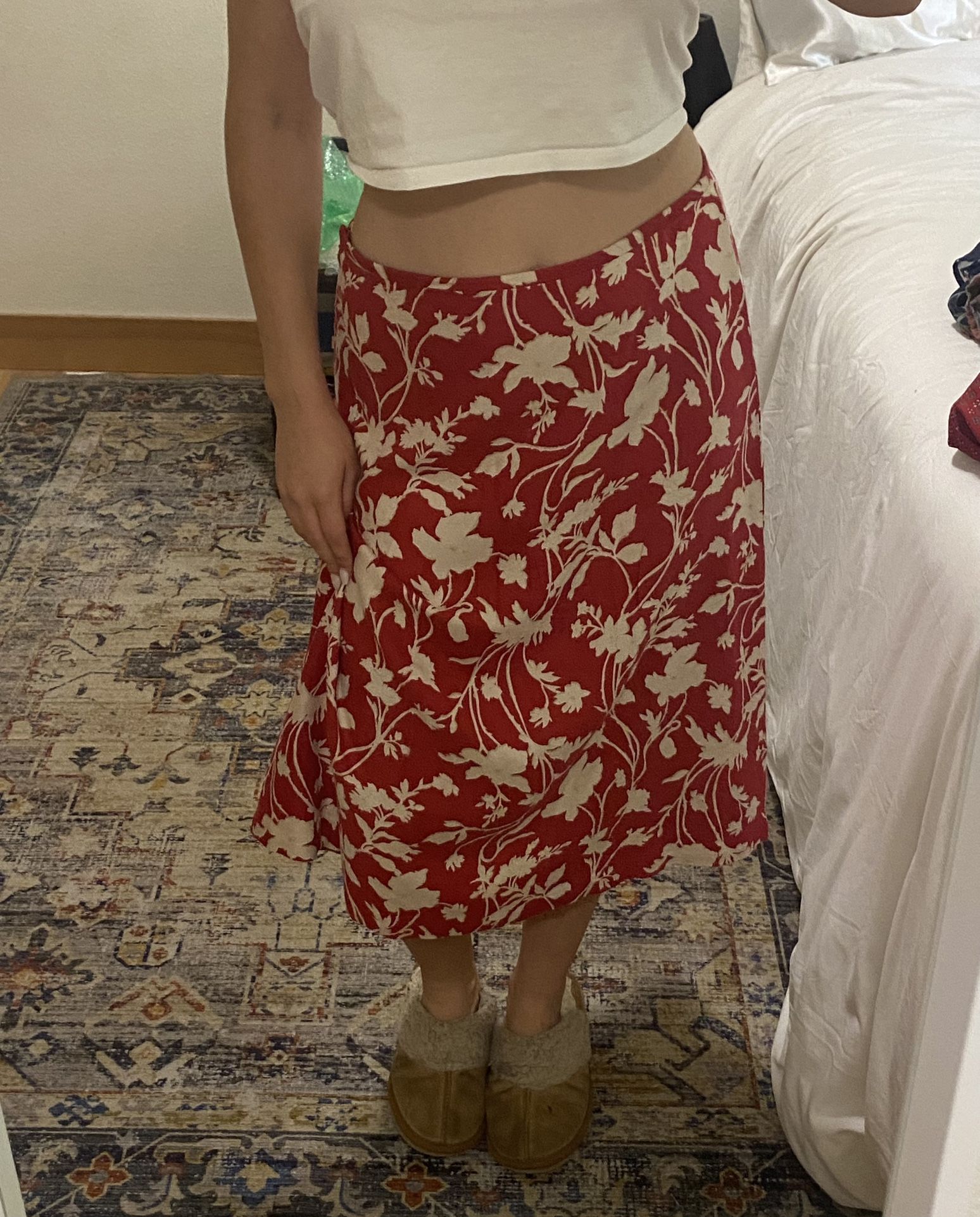 Pretty Red Skirt (I’m 5’3’’)