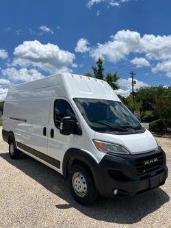 2023 RamProMaster 3500 delivery van