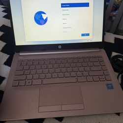 Hp Laptop In Pink 
