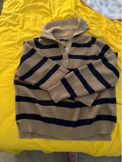 Brown and navy light weight sweater