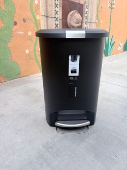 SIMPLEHUMAN TRASH CAN