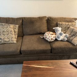 Sectional Couch 