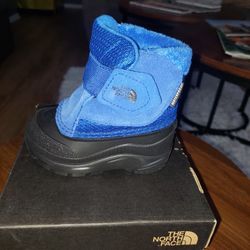 Northface Original Kids Boot Size 5
