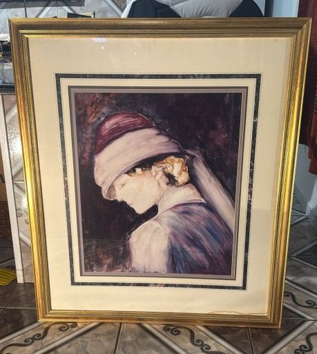 "Portrait of a woman with a hat". 33x40