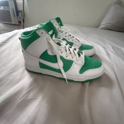 Men’s Nike High Tops Size 10