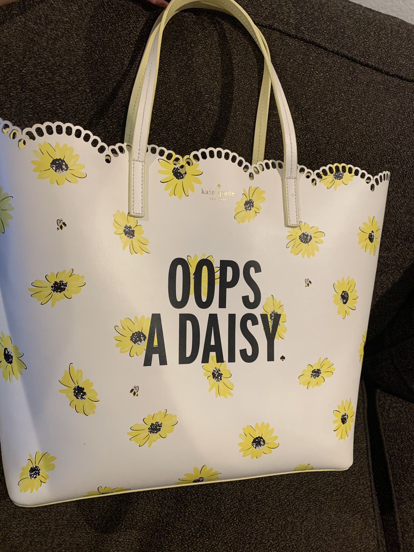 Kate Spade Tote Oops A Daisy for Sale in Homer Glen IL OfferUp