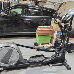ProForm 9.0 Elliptical Cross-Trainer