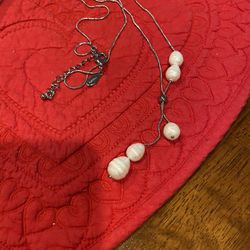 Chico’s Jewelry Pearl Necklace Lariat 