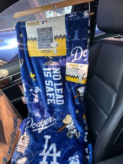 Dodgers snoopy blanket
