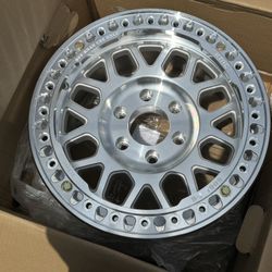 KMC GRENADE BEADLOCK WHEELS 17x8.5 MACHINED FINISH 1700$ SET OF FOUR PAYMENT PLANS AVAILABLE