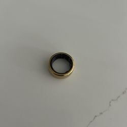 Oura Ring 3 Gold Horizon Size 6 US Works - No Accessories Ring Only