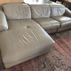 LEATHER SOFA W 3 POWER RECLINERS AND 3 POWER HEADRESTS 