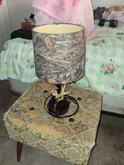 Mossy Oak Deer Antler Accent Lamp