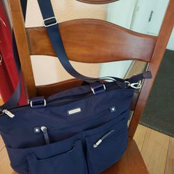 Beautiful Baggallini Carryon Travel Bag