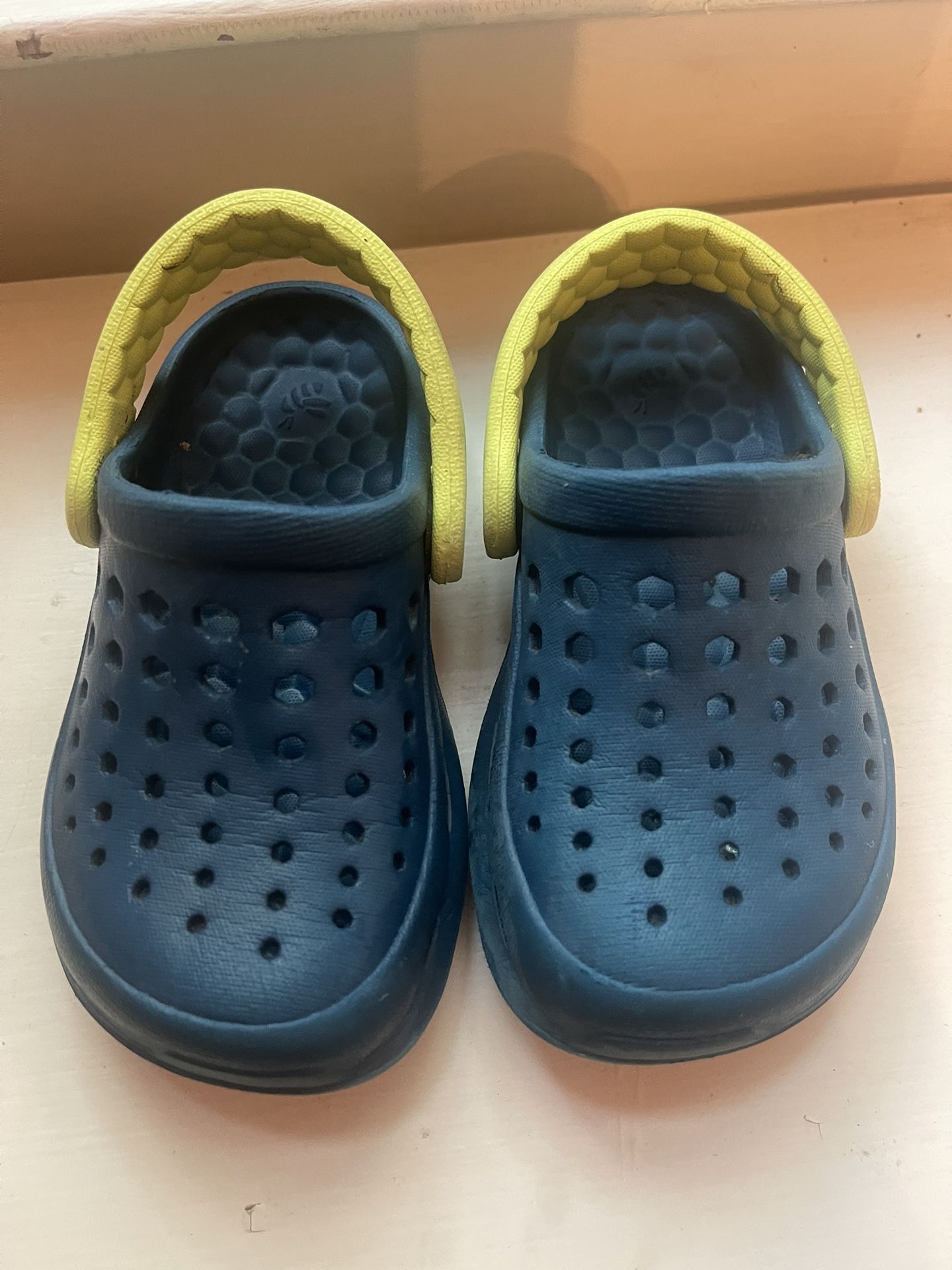 Toddler Boy Size 7