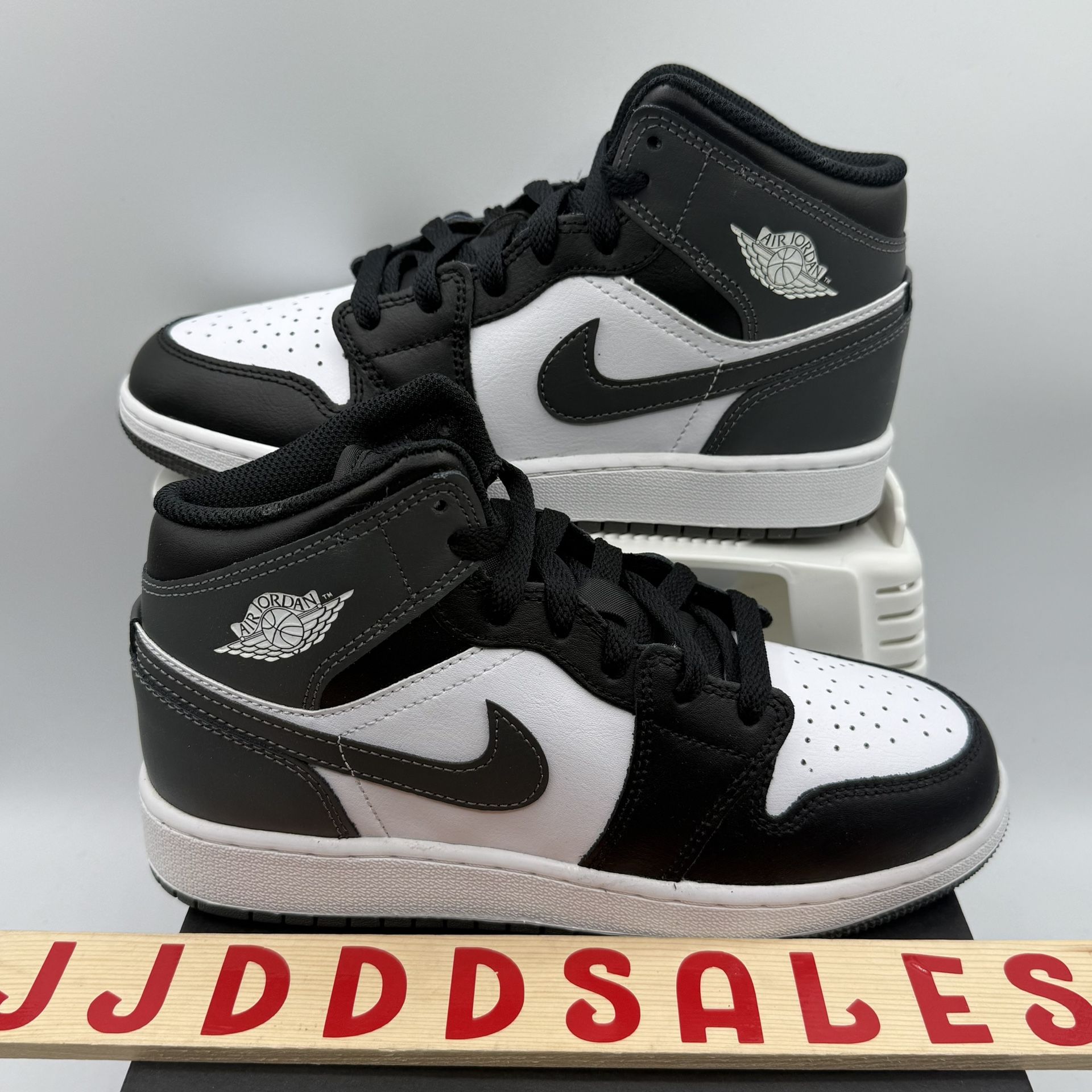 Nike Air Jordan 1 Mid Black Iron Grey White DQ8423-001 GS Sizes