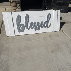 Variety Of Household Items 