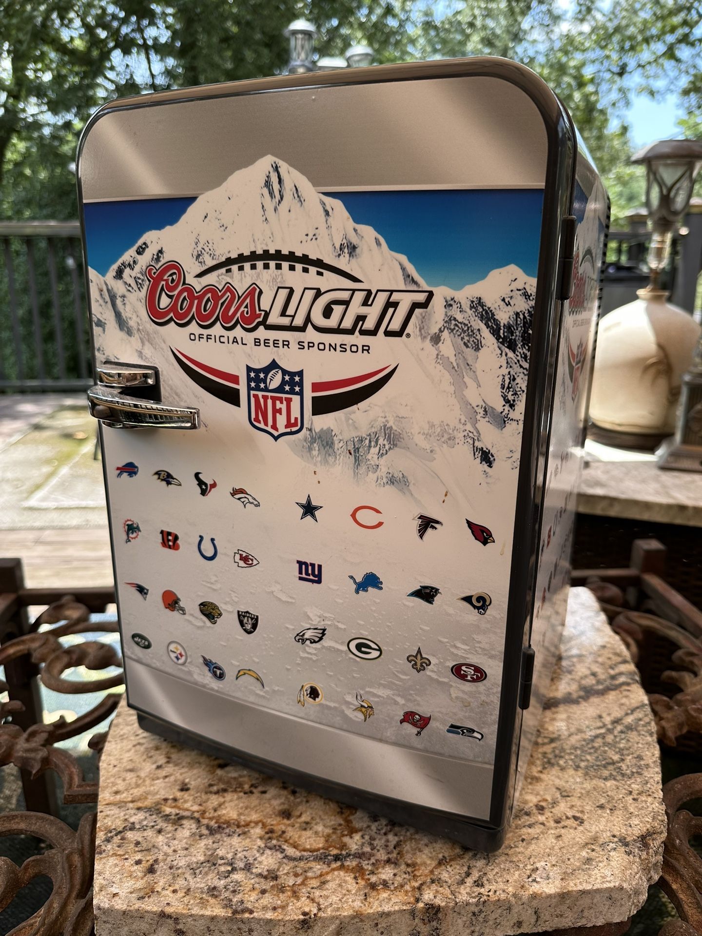 Portable Electric NFL Coors Mobicool Cooler/Heater Mini fridge