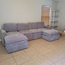 Gray Sectional Excellent Condition $600 Negotiable 