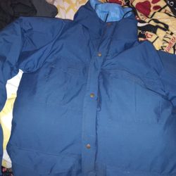  Man's Coats Ladies Pjs