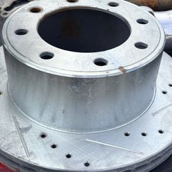 05-12 f 250 or f350 detroit axle rear rotors