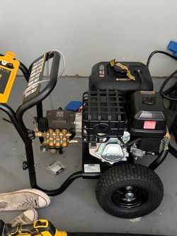 Dewalt power washer