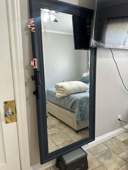 Tall mirror