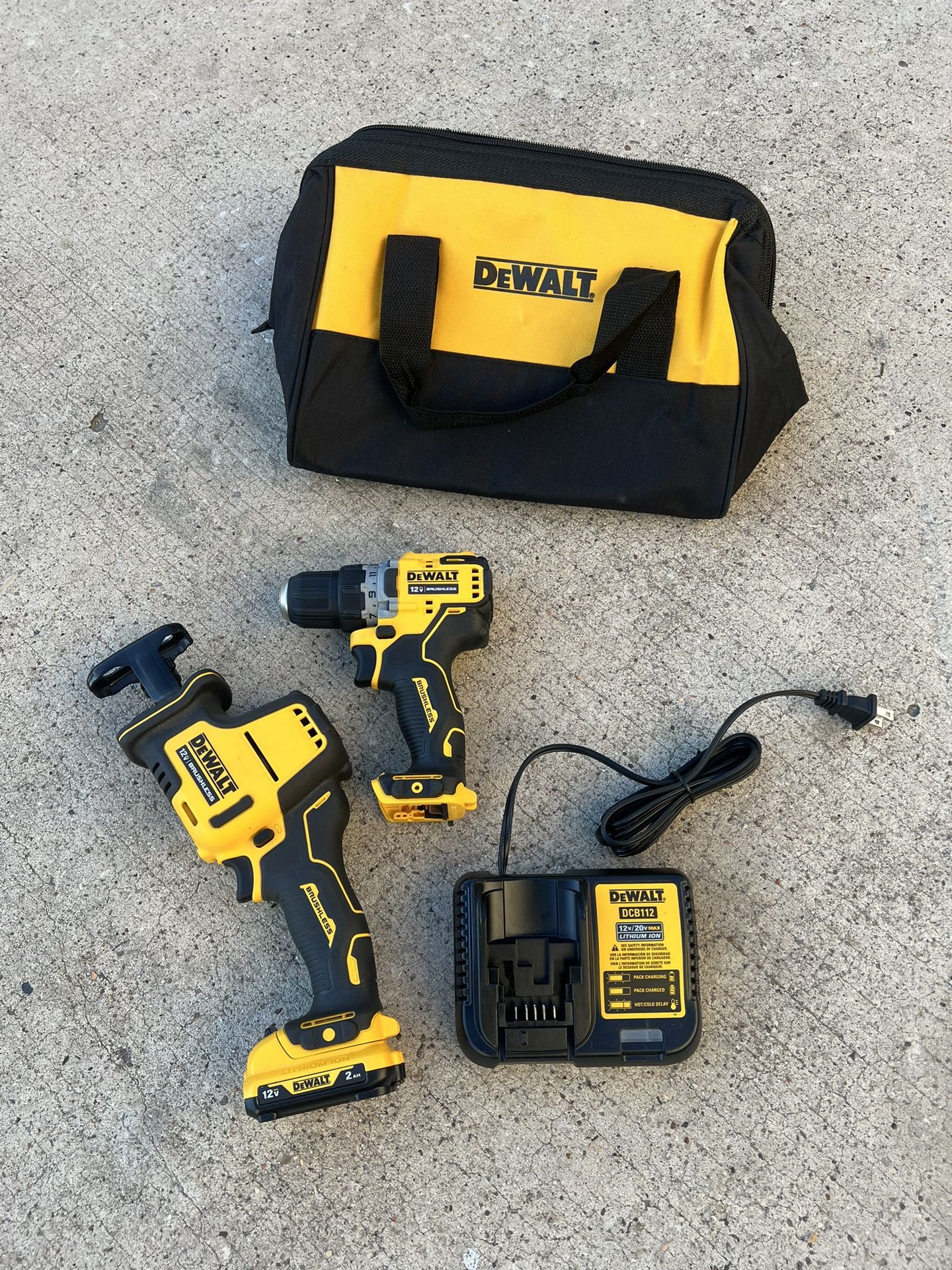 Dewalt 12v Compact Series Hackzall And 1/2in Drill Driver W/2ah