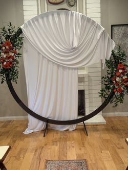 SERIOUS INQUIRIES ONLY!! Event Florist