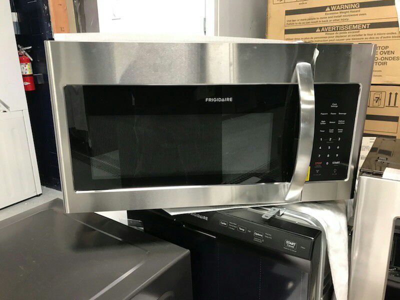 Frigidaire Stainless Microwave Oven