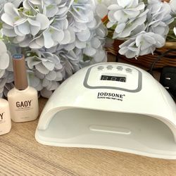 UV lamp & 2 gel polishes