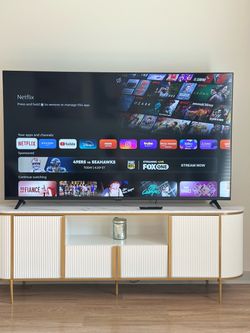 Insignia 70” 4K UHD Smart TV – Like New – 3 Months Used