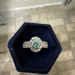 Moissanite Light Green 925 Silver Ring Size 6