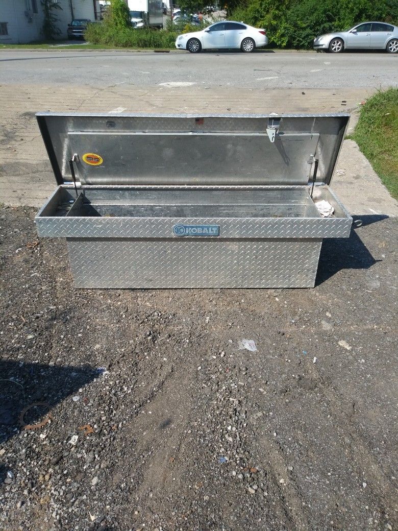 Truck Tool Box