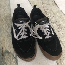 vans kyle walker pro men’s size 13 black gum sole suede Well loved with lots of life left. See photos ask questions make an offers