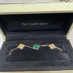 Van Cleef Vintage Alhambra bracelet, 5 motifs