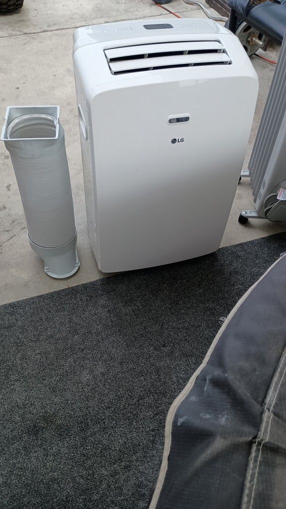 LG 10,000 Btu AC Unit