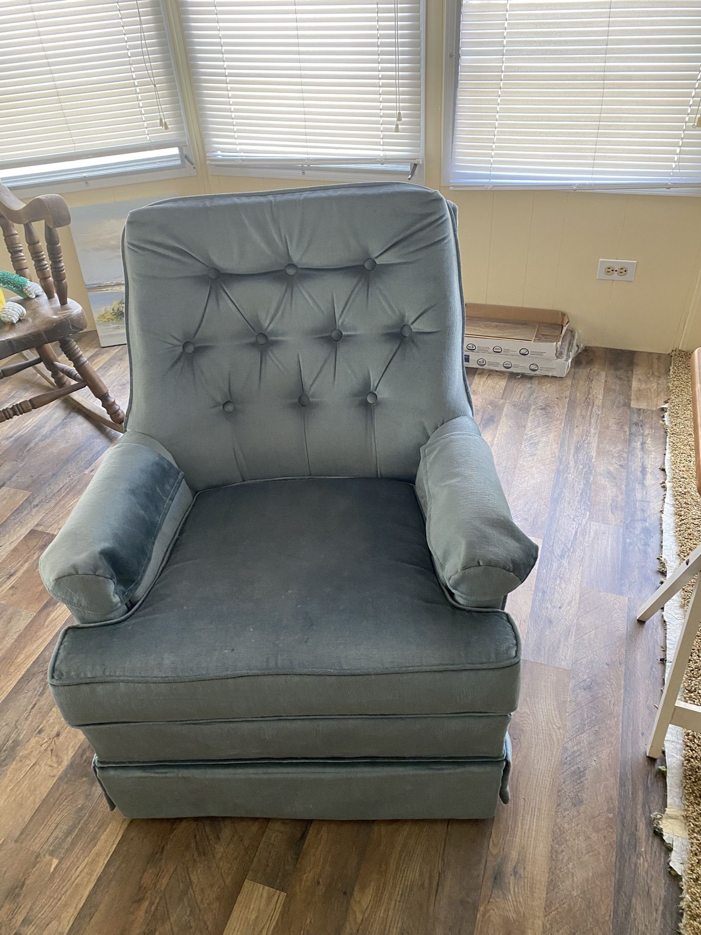High Quality Rocking Chair