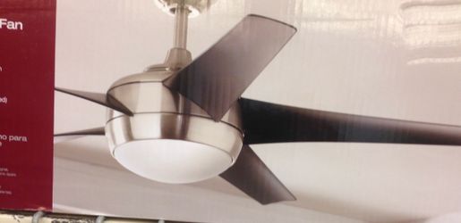 FREE CEILING FAN/LIGHT FREE