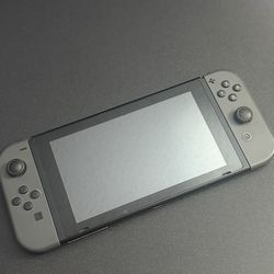 Nintendo Switch V1 Bundle – Case + Games + Charger 🔥 Dock included