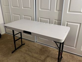 Foldable Table