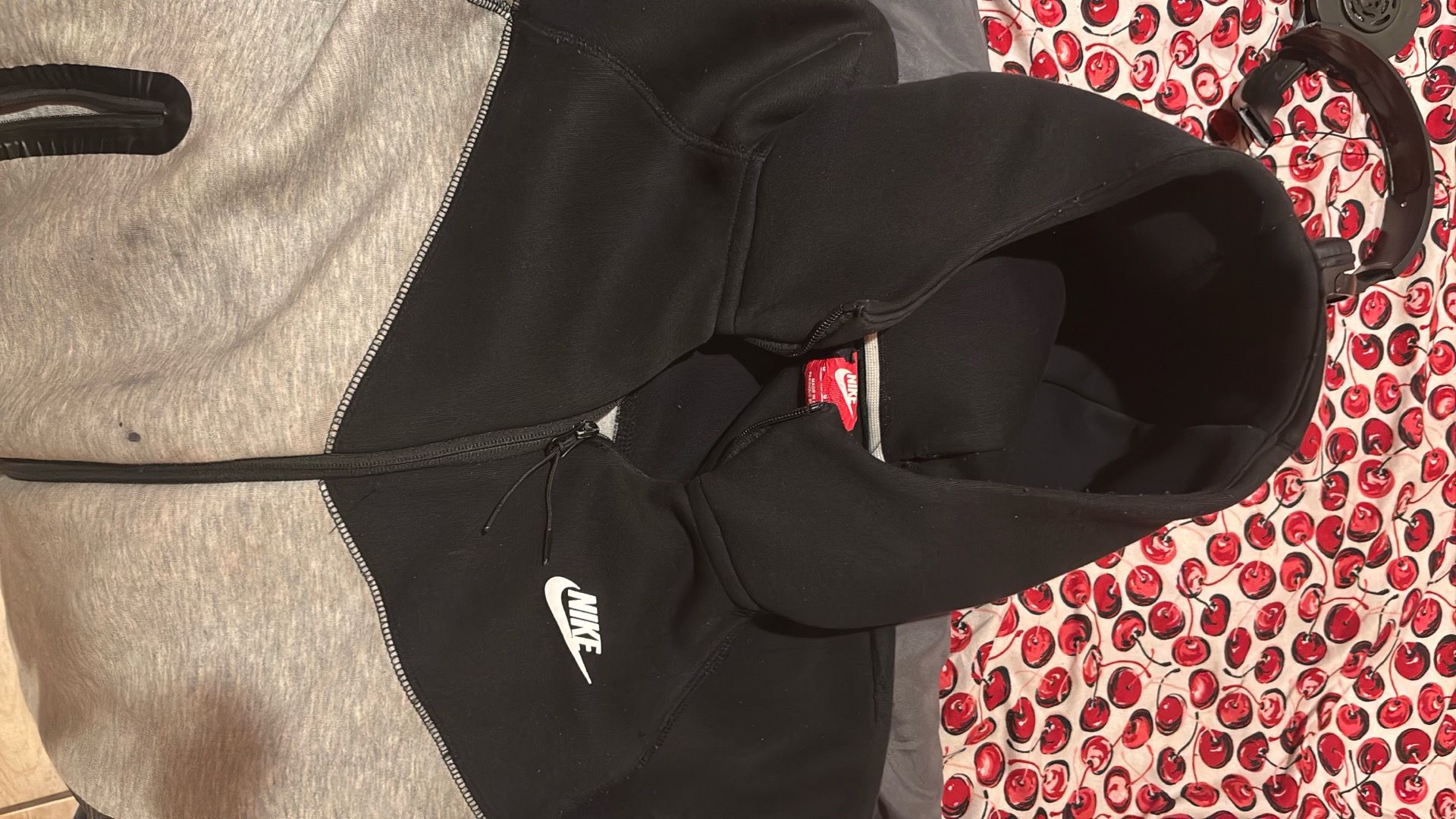 nike tech
