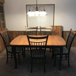 Table With 5 Chairs