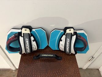CRAZYFLY KITEBOARD SIZE SMALL BINDINGS AND BOARD HANDLE!