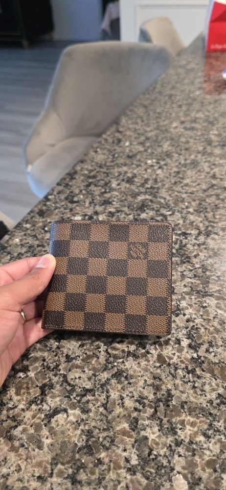 Louis Vuitton Damier Ebene Multiple Card Wallet