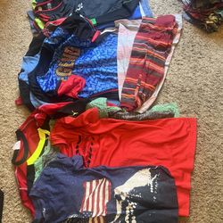 Mucha playera de niño 8/10 Y 10/12